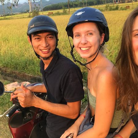 Happy Field Homestay Phong Nha Eksteriør billede