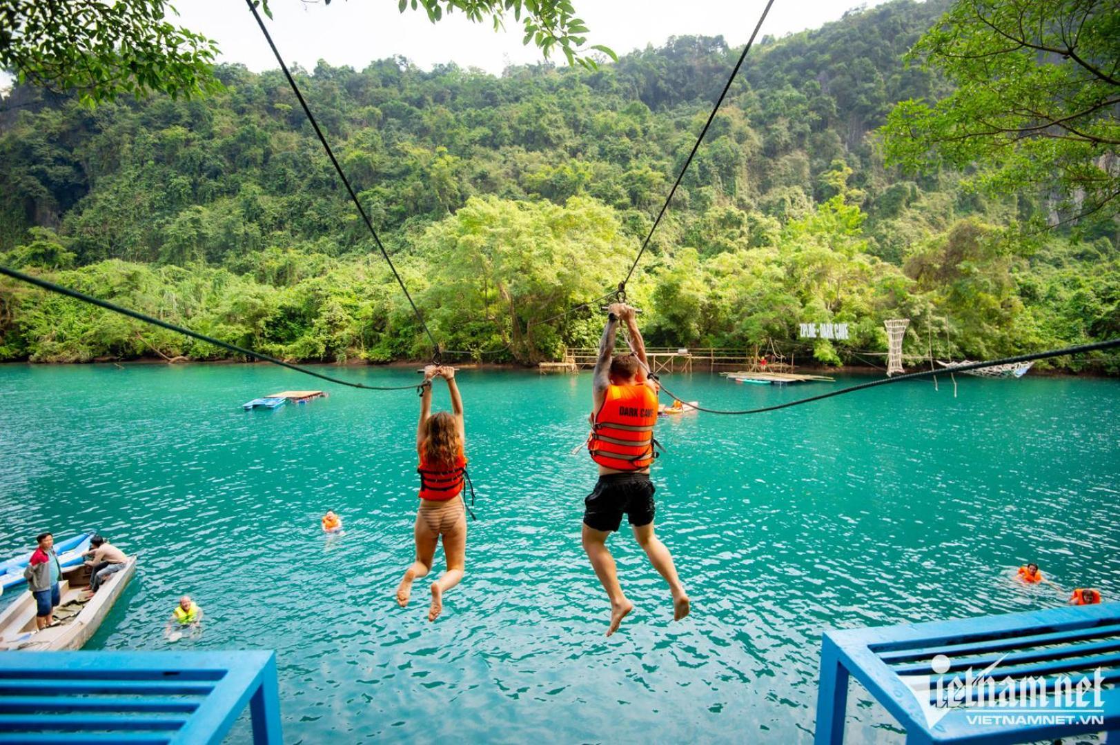 Happy Field Homestay Phong Nha Eksteriør billede